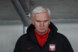 Jacek Magiera podczas meczu reprezentacji Polski z Litwą w Kownie